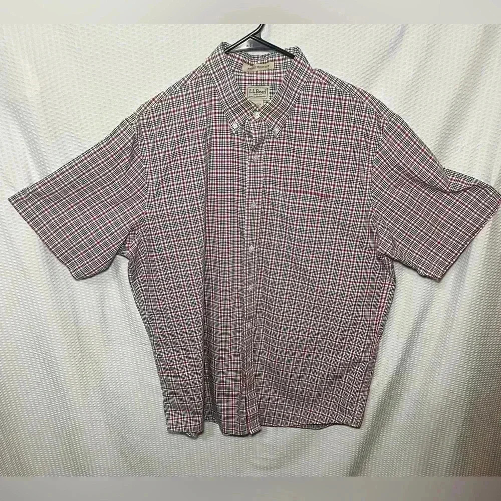 L L Bean Large Regular Men’s Button Down Shirt